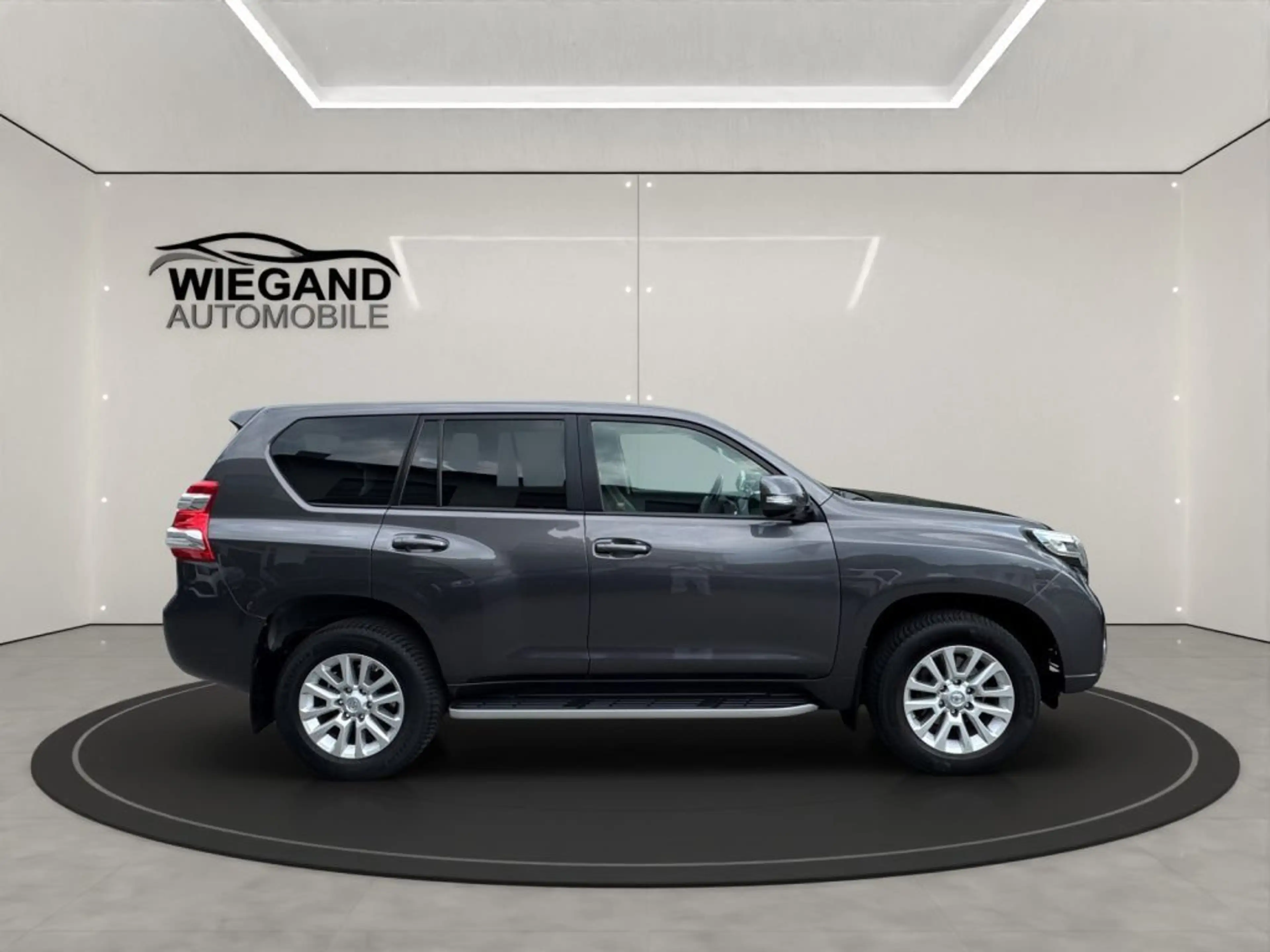 Toyota Land Cruiser 2.8 D-4D Automatik TEC-Edition — photo 6