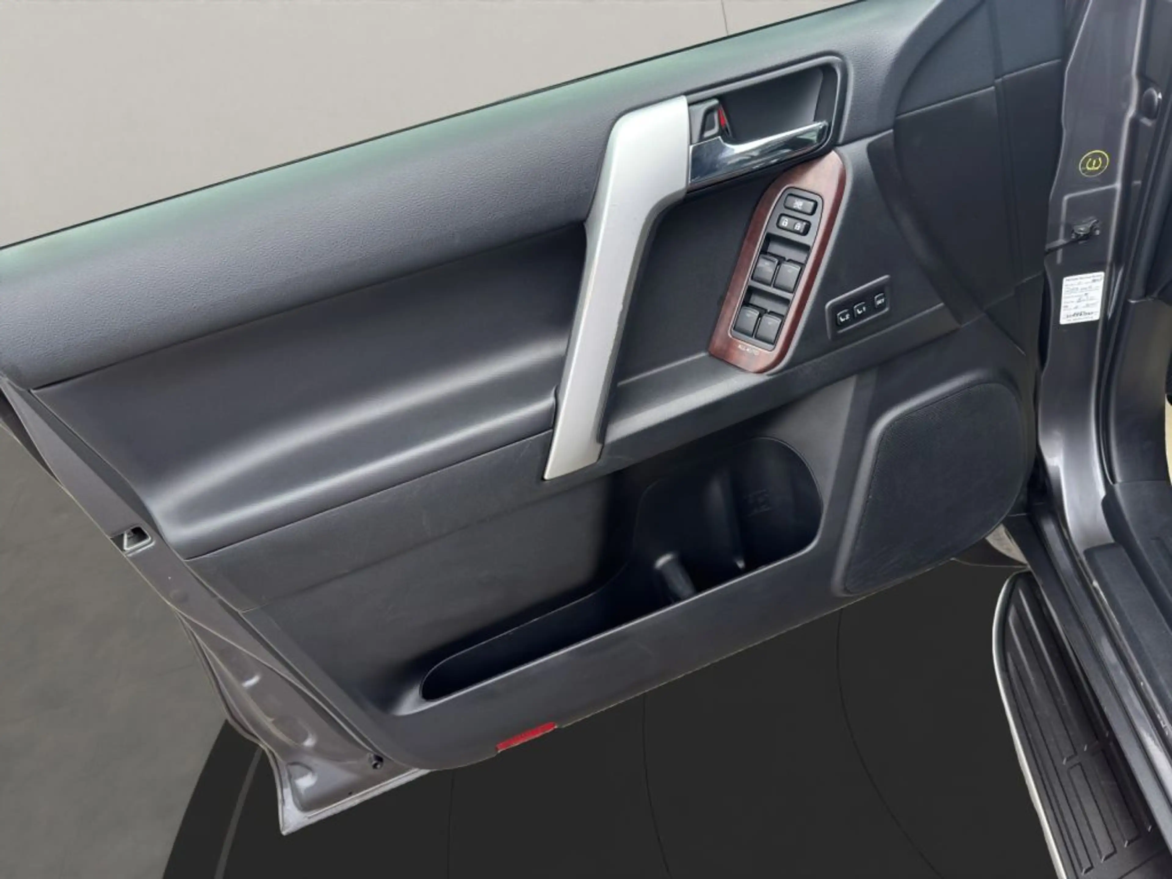 Toyota Land Cruiser 2.8 D-4D Automatik TEC-Edition — photo 9