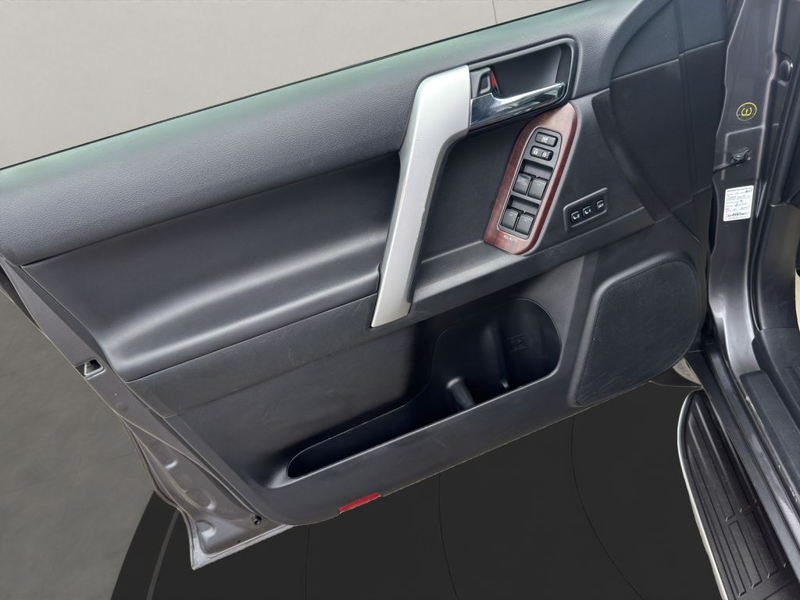 Toyota Land Cruiser 2.8 D-4D Automatik TEC-Edition — photo 9