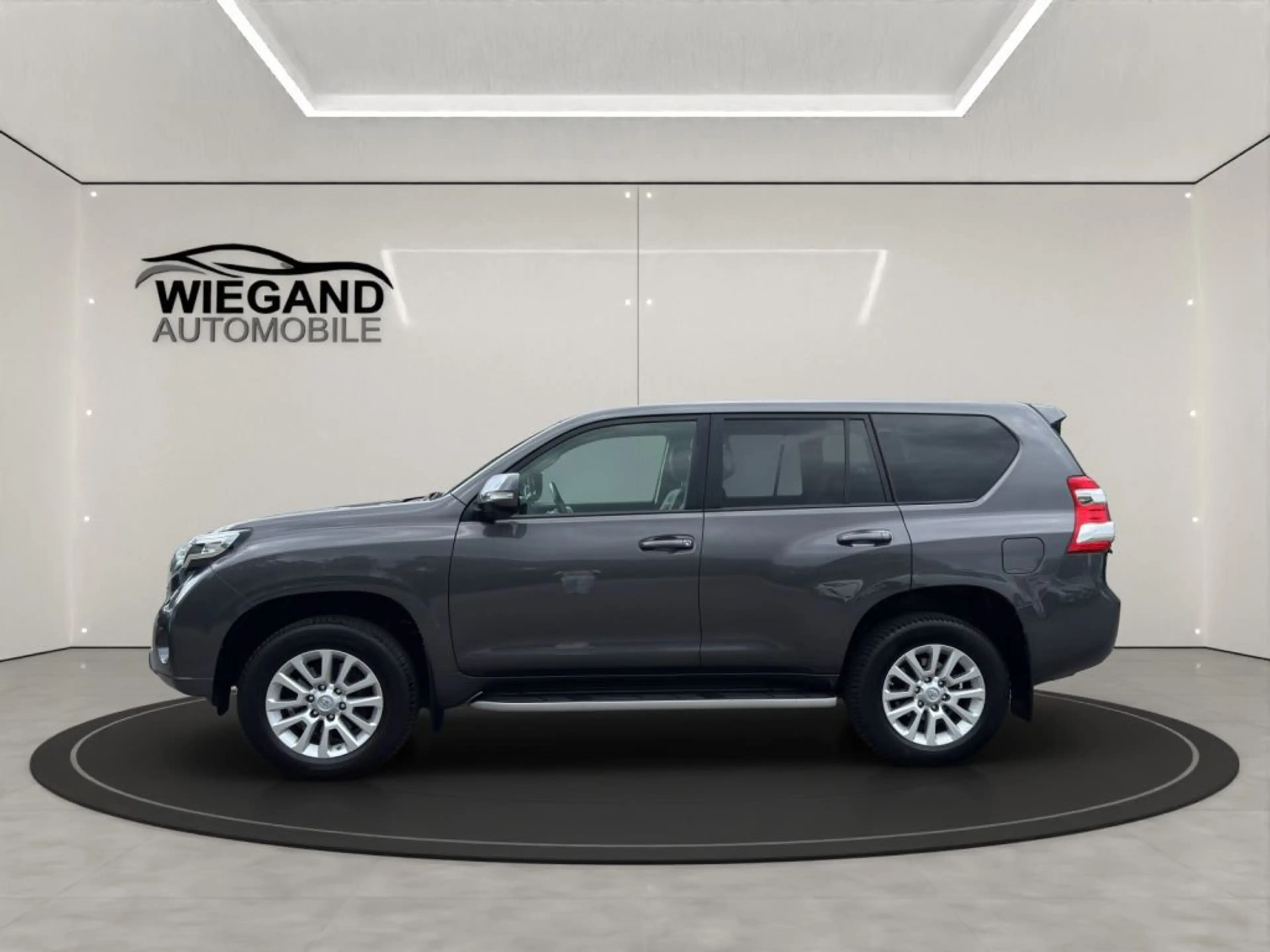 Toyota Land Cruiser 2.8 D-4D Automatik TEC-Edition — photo 2