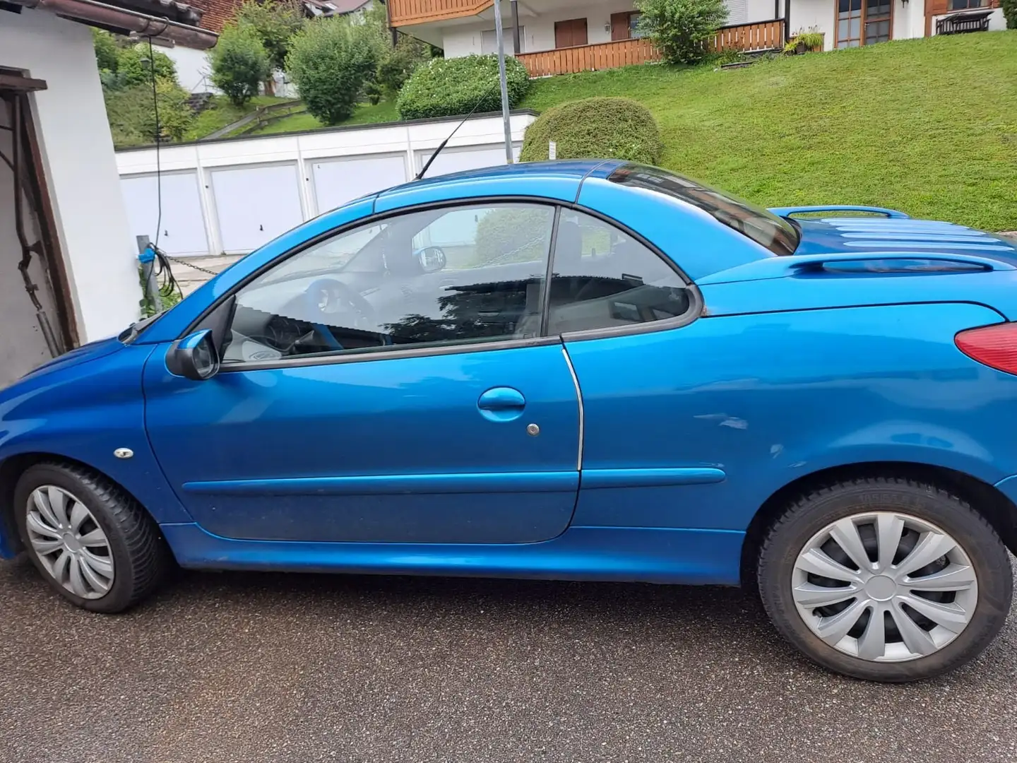 Peugeot 206 CC - 1