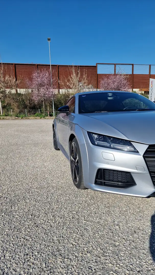 Audi TT Coupe 2.0 tdi ultra S line Argento - 2