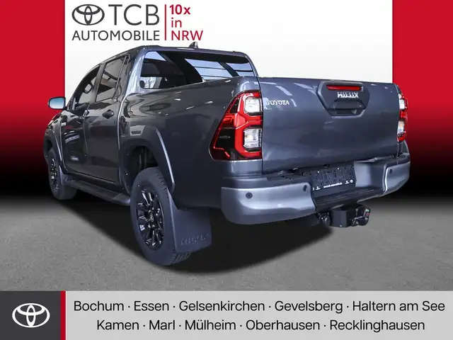 Toyota Hilux view 2