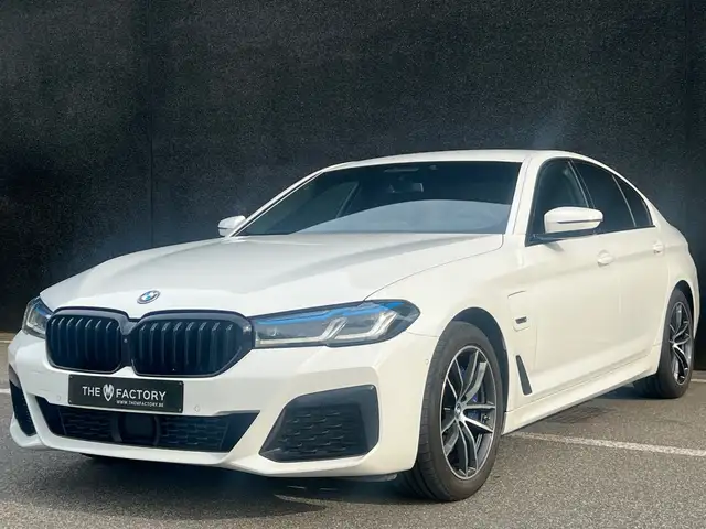BMW 545 e - xDrive - Laser - Harman Kardon - 360° - Drive Assist plus - PDC plus - ...