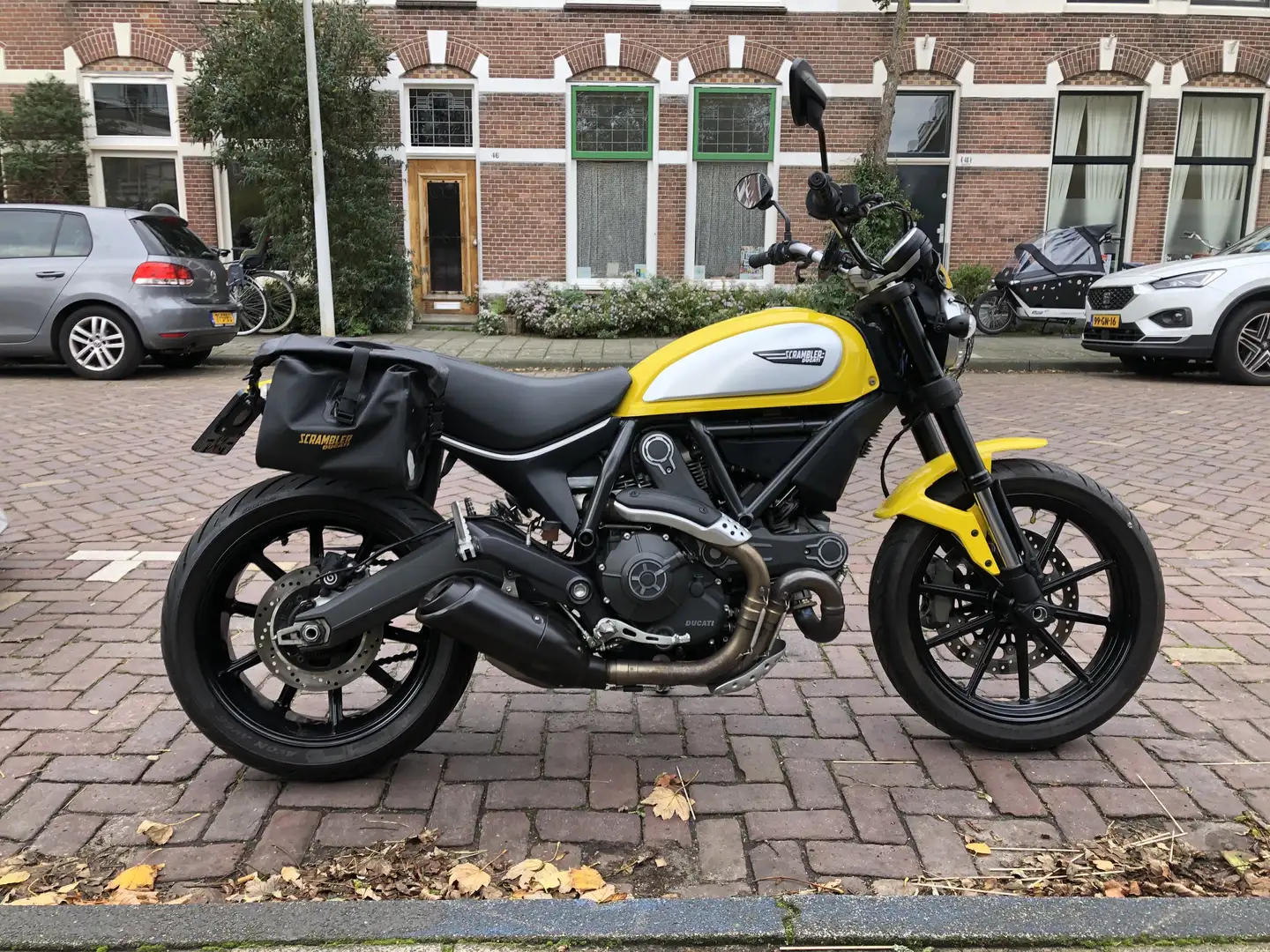 Ducati Scrambler Icon Geel - 1