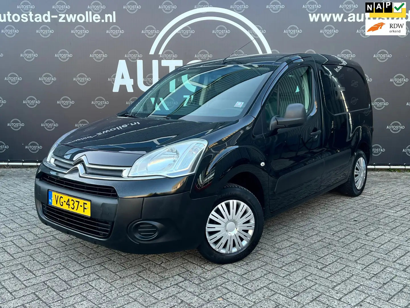 Citroen Berlingo 1.6 HDI 500 Comfort Economy NL-Auto/2e Eigenaar/NA Zwart - 1