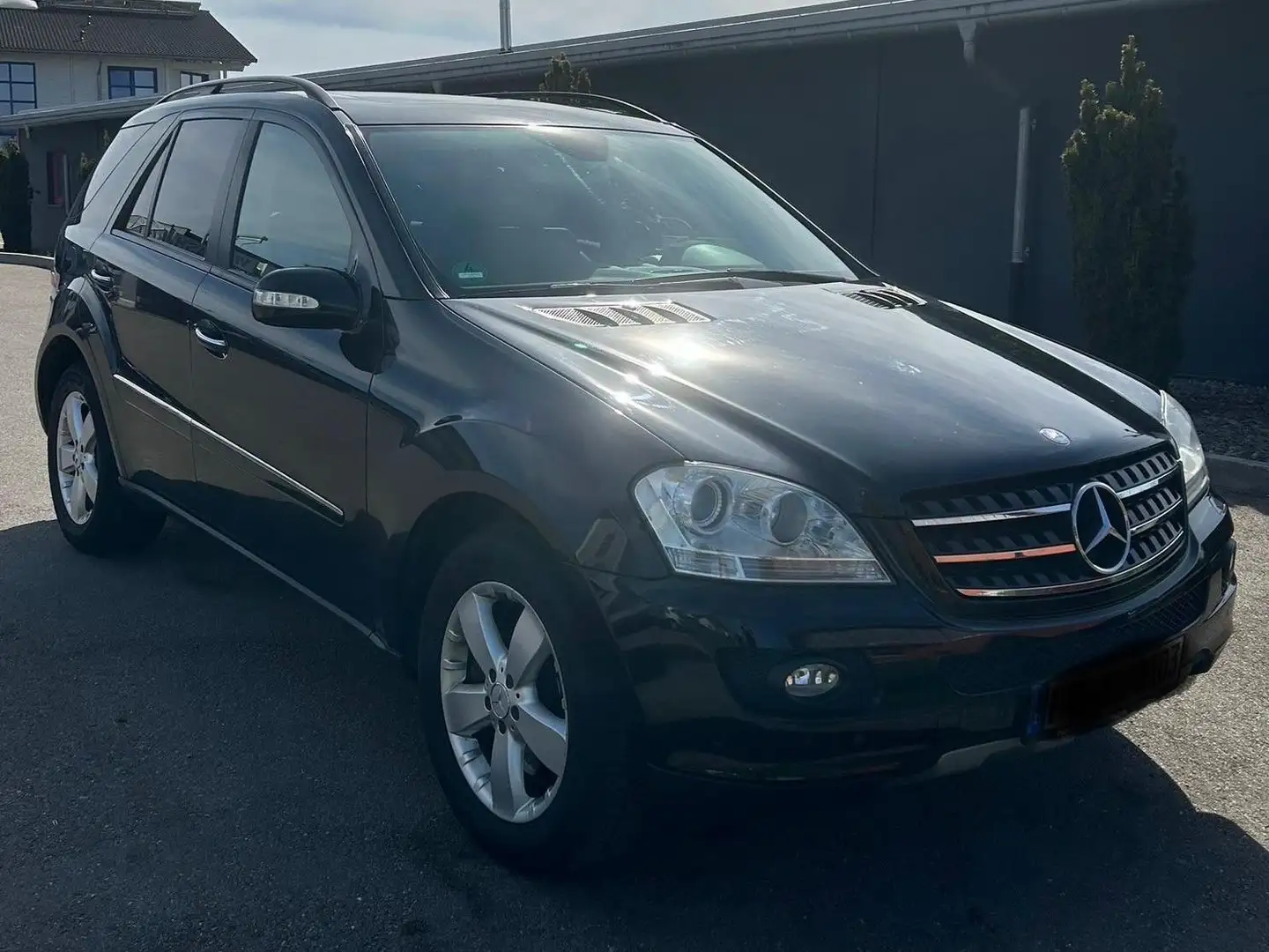 Mercedes-Benz ML 500 M-Klasse 7G-TRONIC Getriebe im Notlauf Schwarz - 2