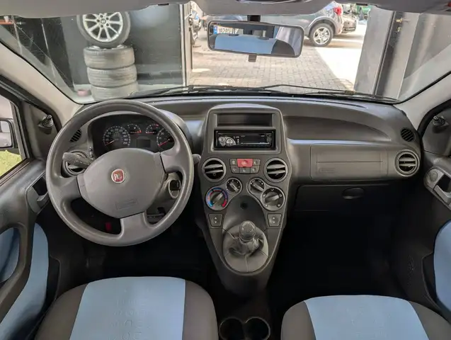 Fiat Panda view 6