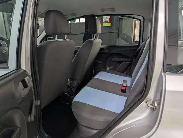 Fiat Panda view 9