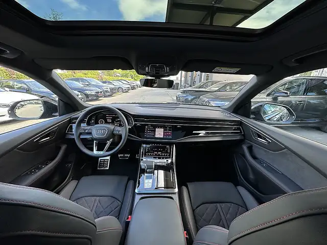 Audi Q8 TFSI e PHEV quattro / ALLBLACK Ansicht 19