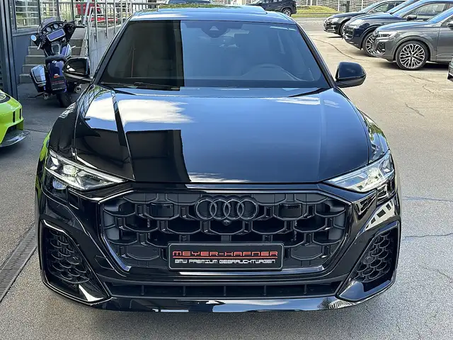 Audi Q8 TFSI e PHEV quattro / ALLBLACK Ansicht 3