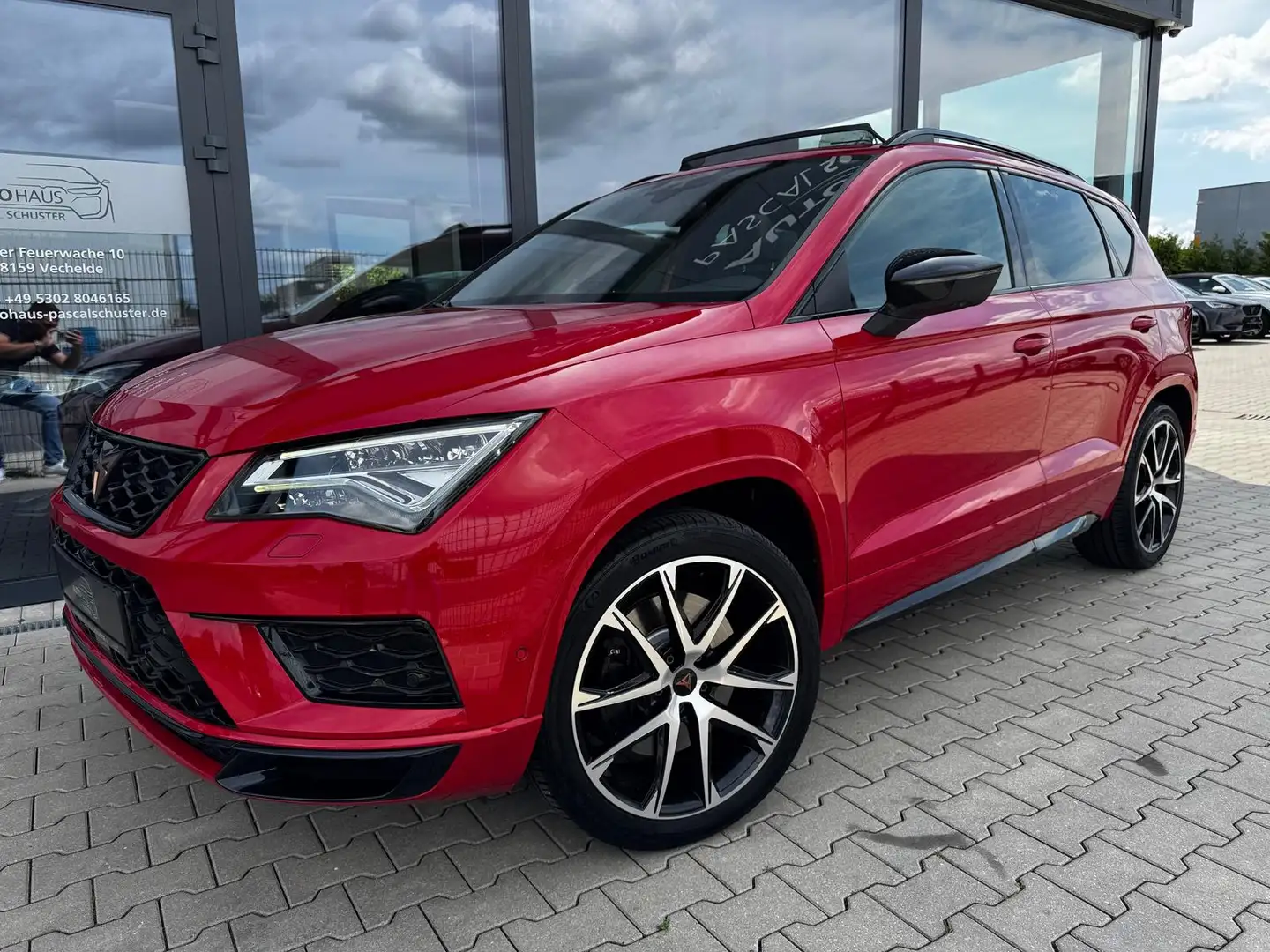 CUPRA Ateca 4Drive 2.0 TSI/DSG/LED/KAM/VIRTUAL/PANO/ Rood - 2