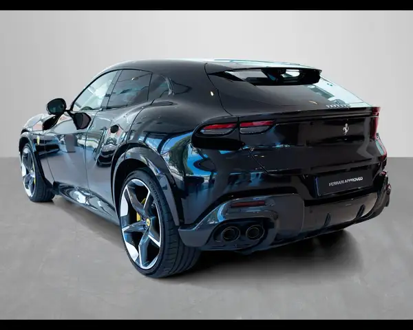 Ferrari Purosangue view 11