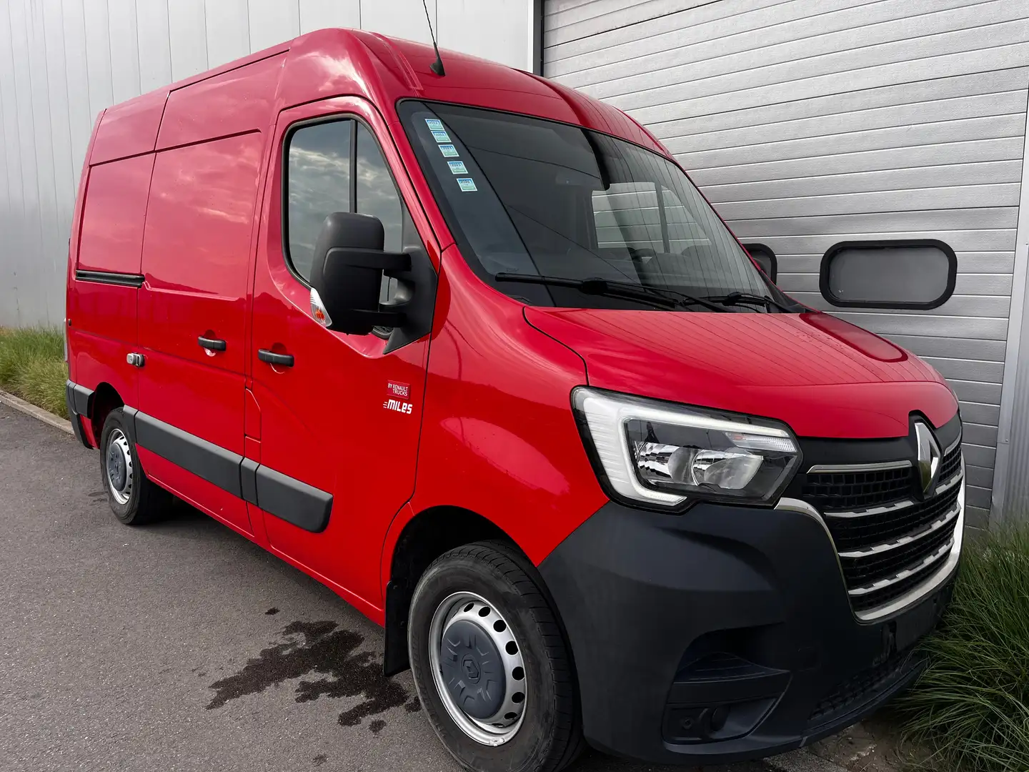 Renault Master 2,3 DCI / 33.000 KMS / L1H2 / AIRCO / CAMERA / PDC Rood - 1