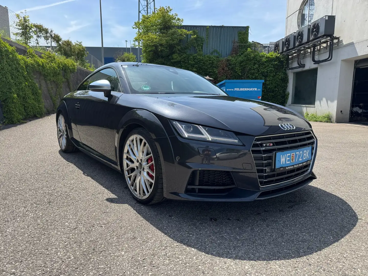 Audi TT Audi TTS Coupé 2.0 TFSI quattro Schwarz - 2