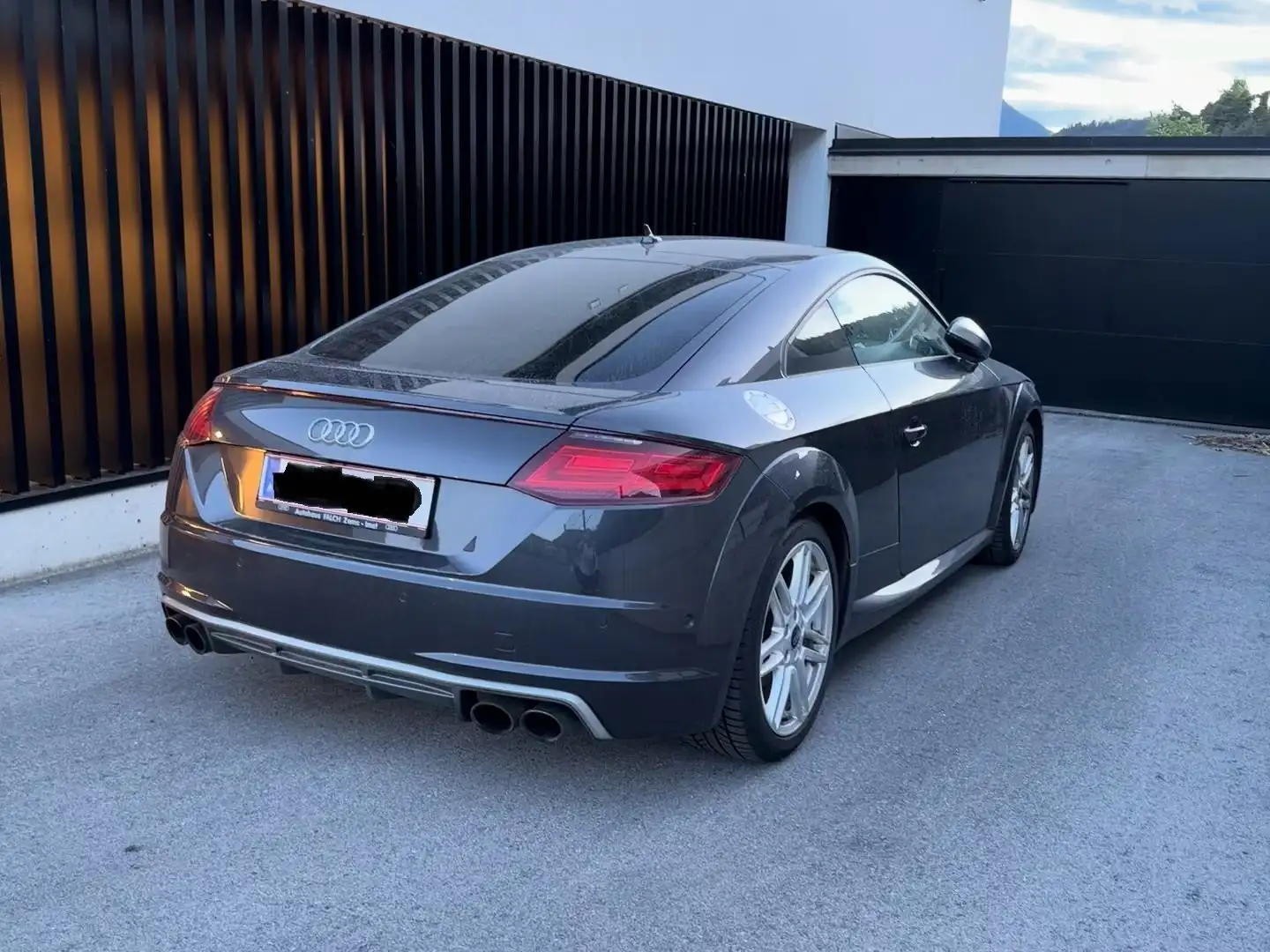 Audi TT Audi TTS Coupé 2.0 TFSI quattro Schwarz - 2