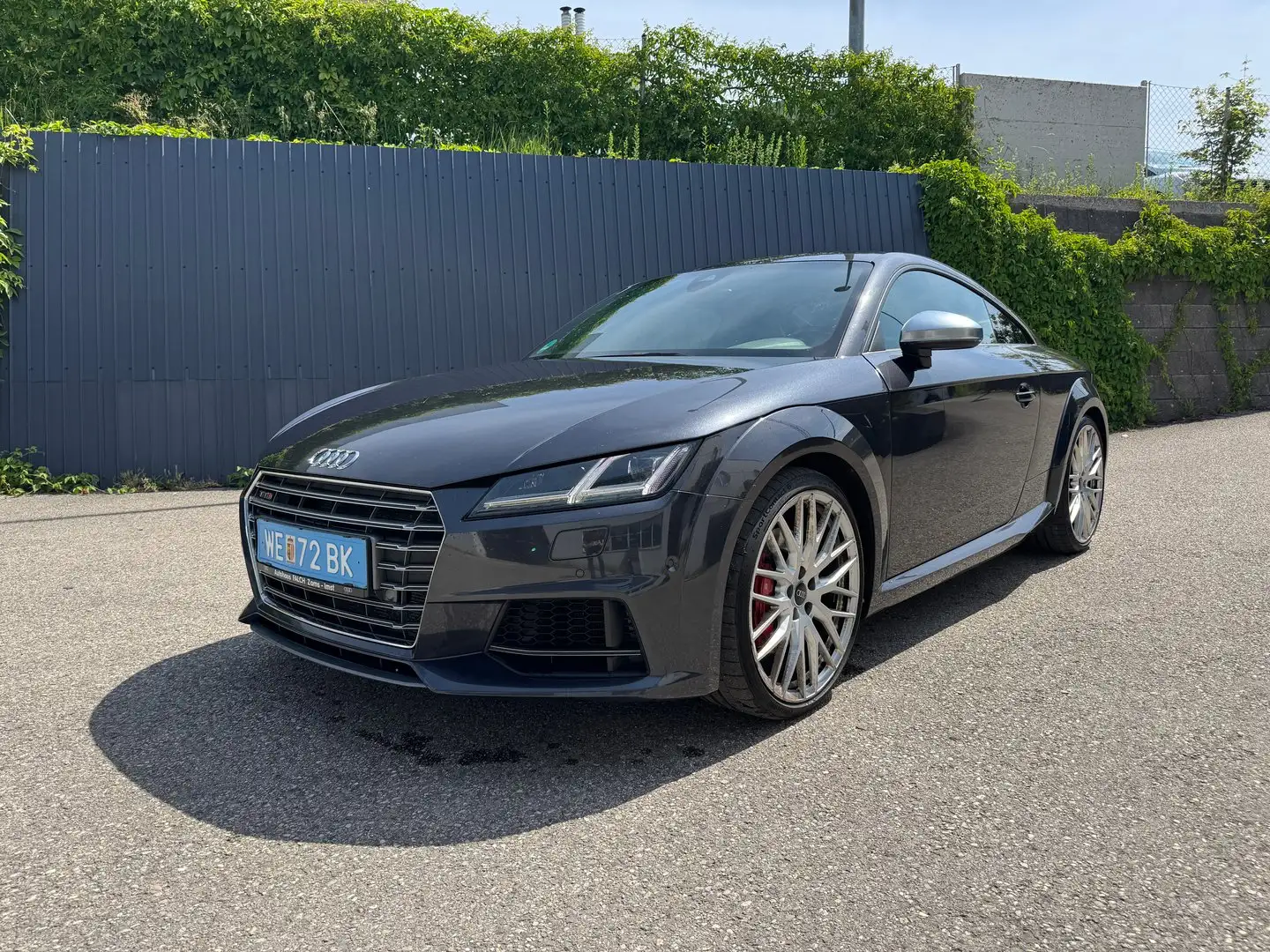 Audi TT Audi TTS Coupé 2.0 TFSI quattro Schwarz - 1