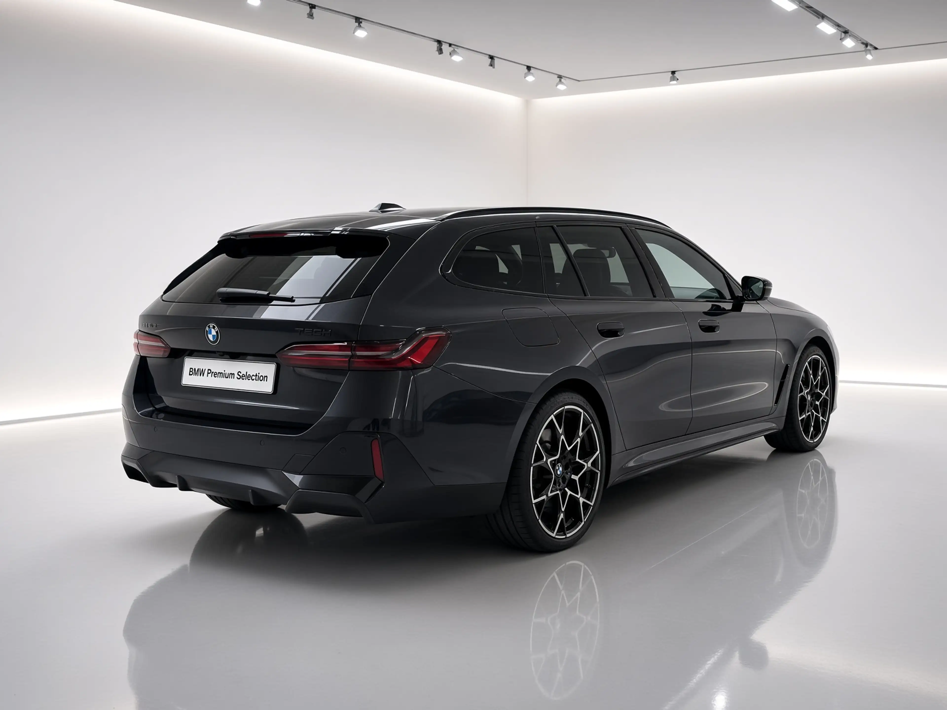 BMW 550 5-serie Touring 550e xDrive M-Sport Pro | Panorama — photo 3