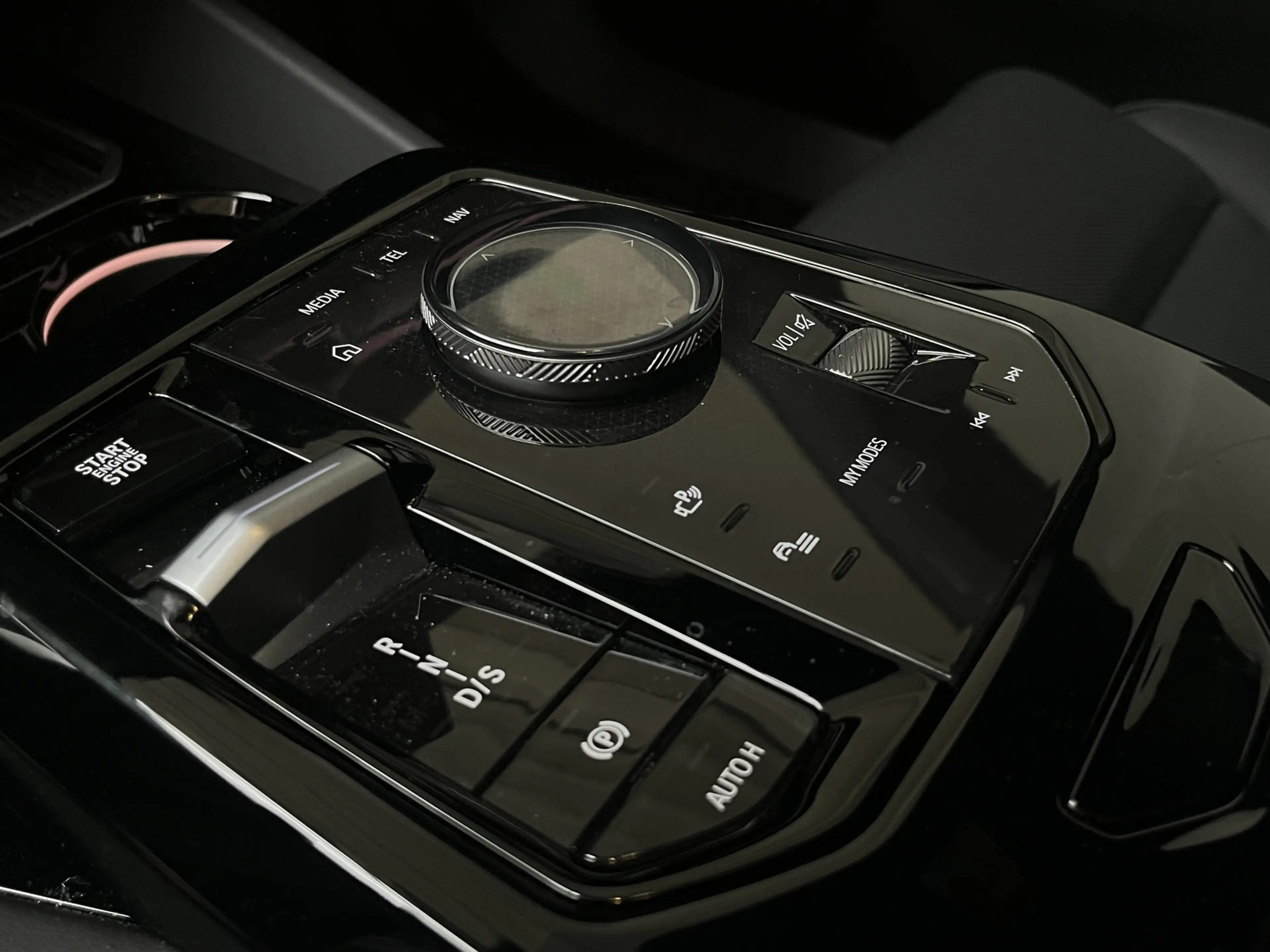 BMW 550 5-serie Touring 550e xDrive M-Sport Pro | Panorama — photo 10