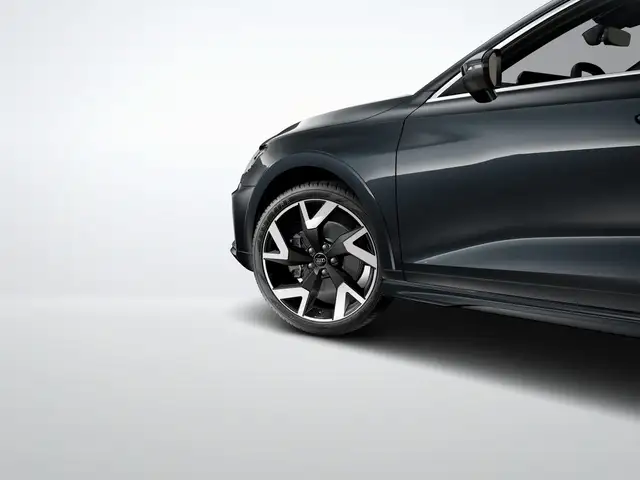 Audi A3 view 6