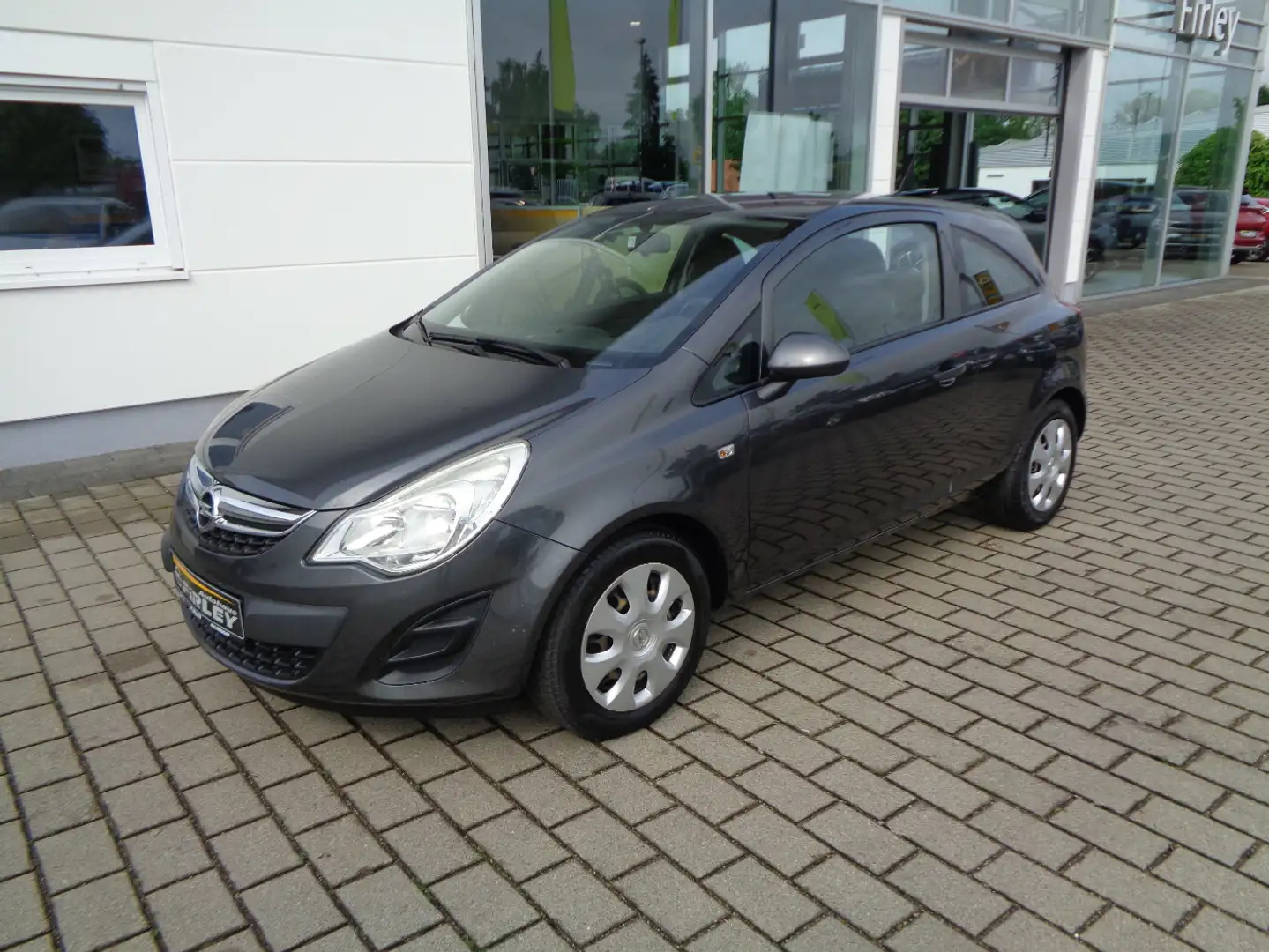 Opel Corsa Selection Grijs - 1