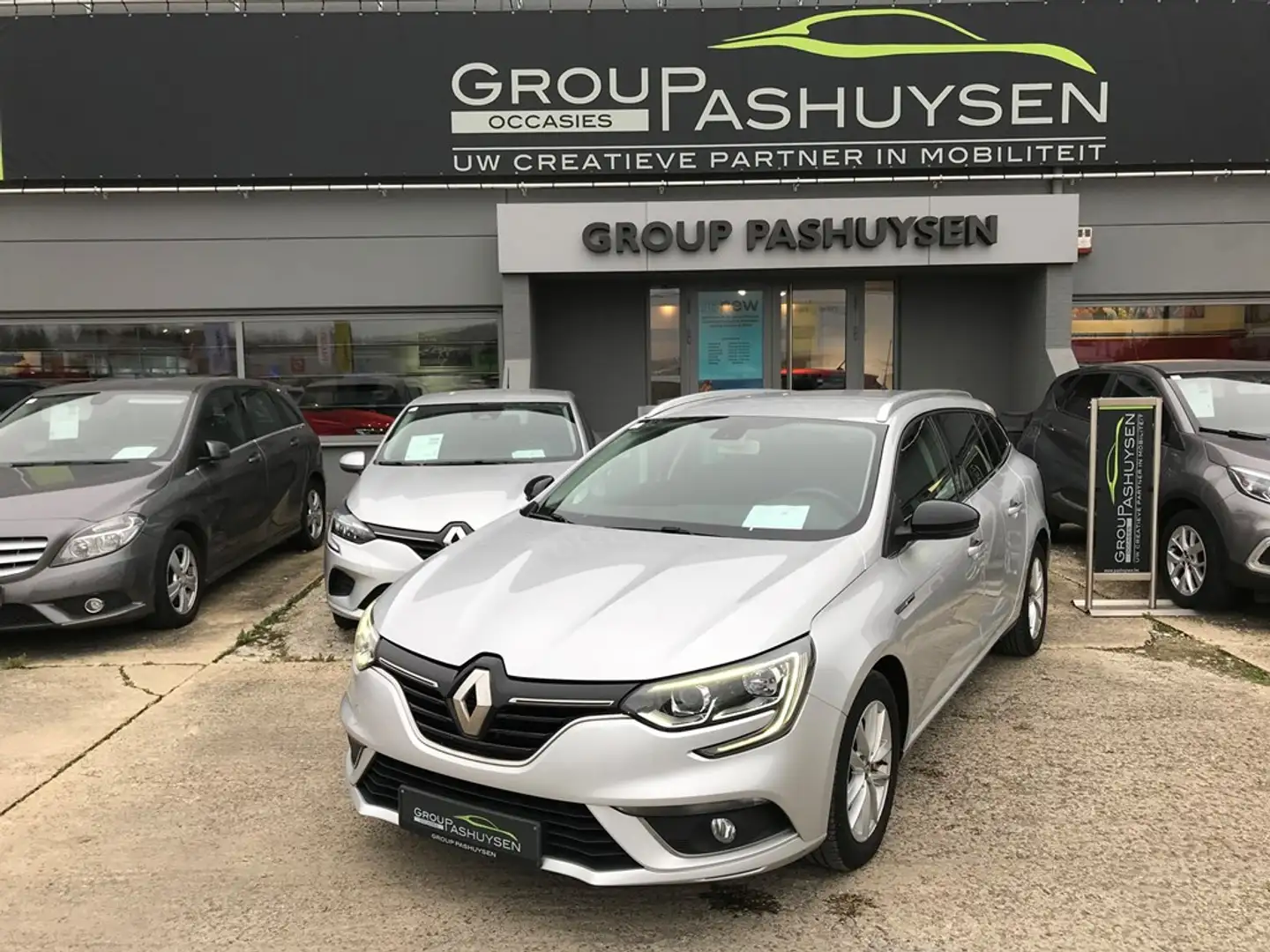 Renault Megane Energy Limited 1.2TCe 100PK Grijs - 1