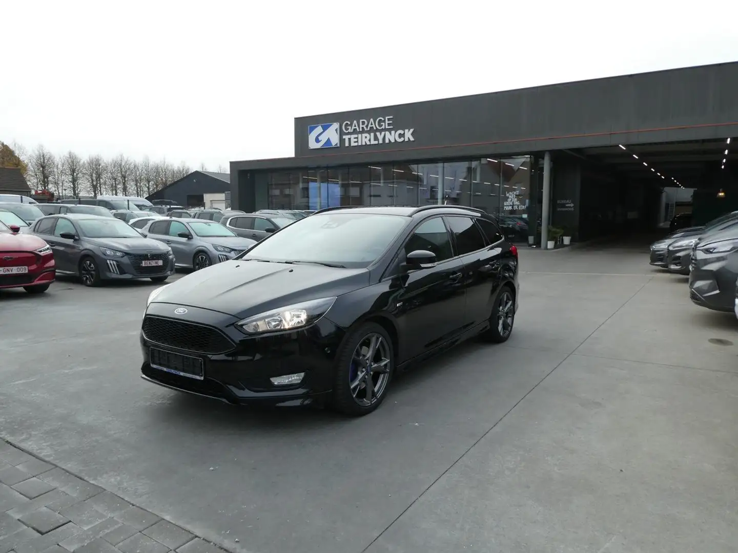 Ford Focus Break 1.5 i benzine 150pk ST-Line luxe '16 (68815) Zwart - 2