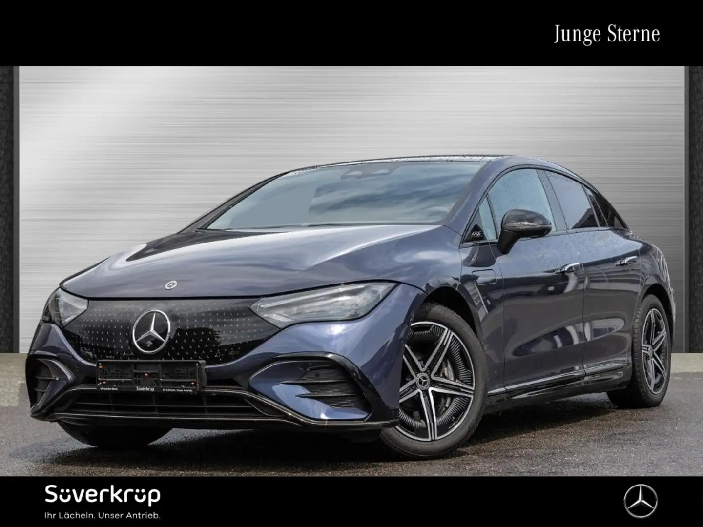 Mercedes-Benz EQE 300 , Niebieski - 2
