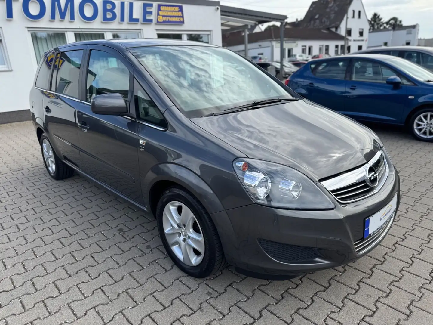 Opel Zafira B Edition "111 Jahre"  7 Sitzer Grau - 2