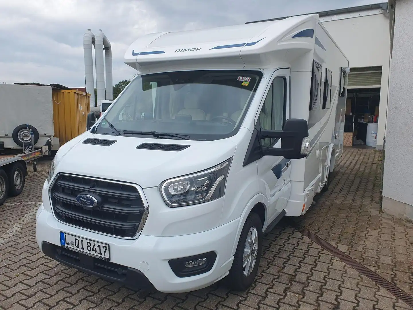 Rimor EVO95 Wohnmobil Ford Transit 170 PS Hubbett M... Weiß - 1