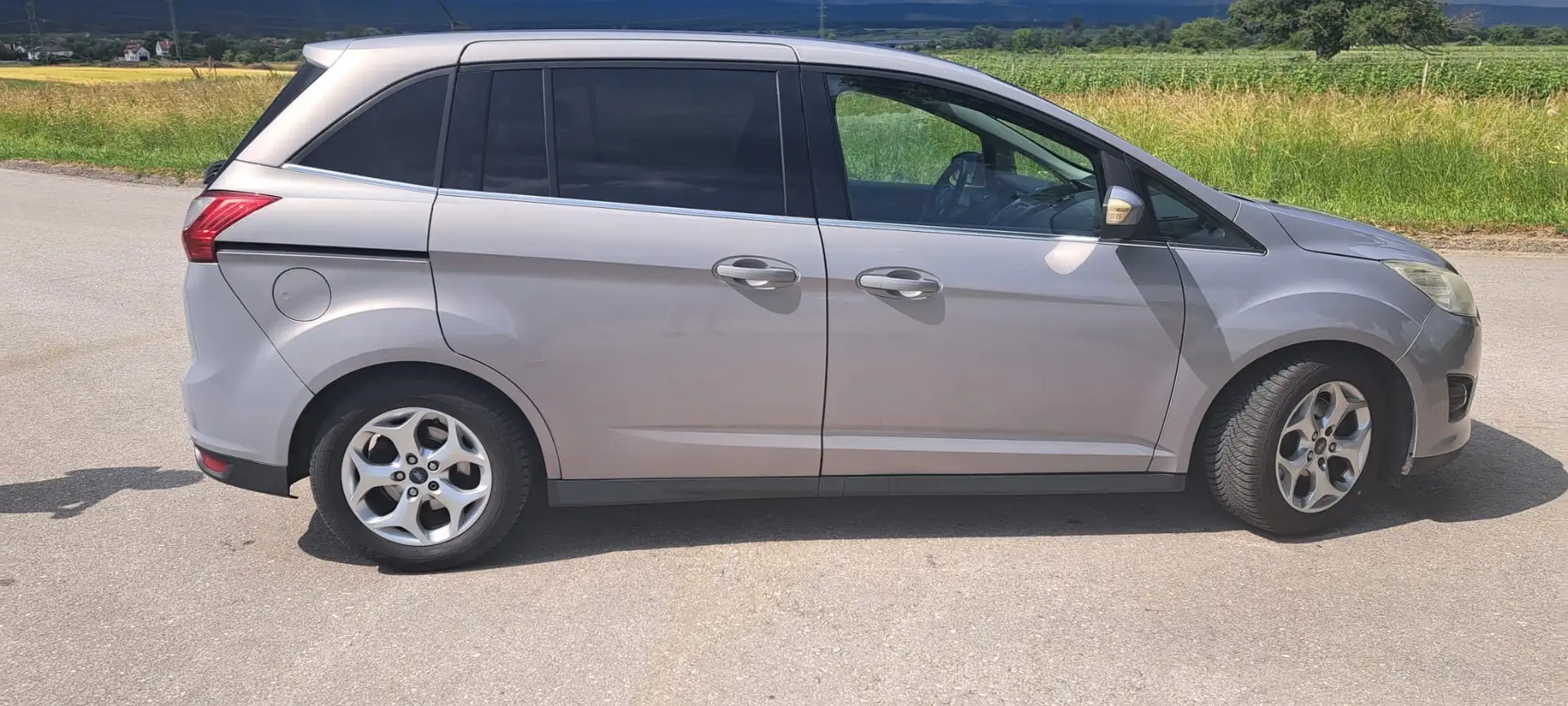 Ford C-Max C-MAX Trend 1,6D Kombi / Family Van Silber - 2