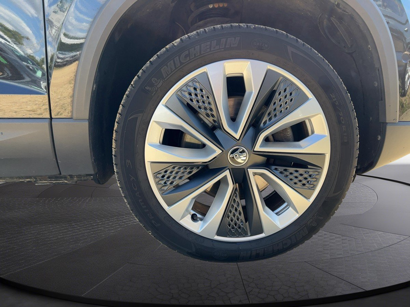 Skoda Karoq 1.5 TSI ACT Style ACC Kam360 Matrix Navi 4xSHZ LHZ — photo 7