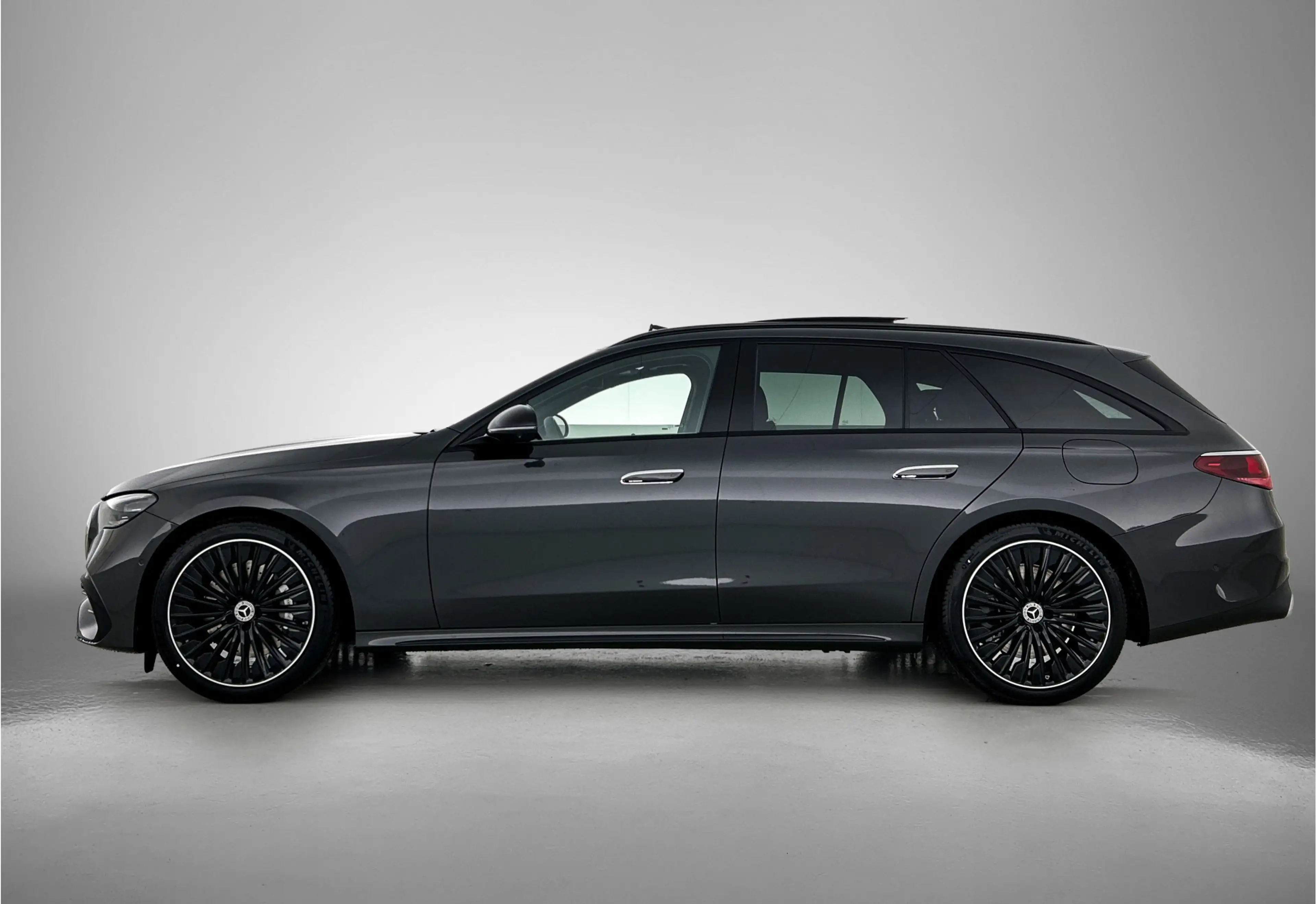 Mercedes-Benz E 300 Estate e Sport Edition | Premium pakket | Nightpak — photo 3