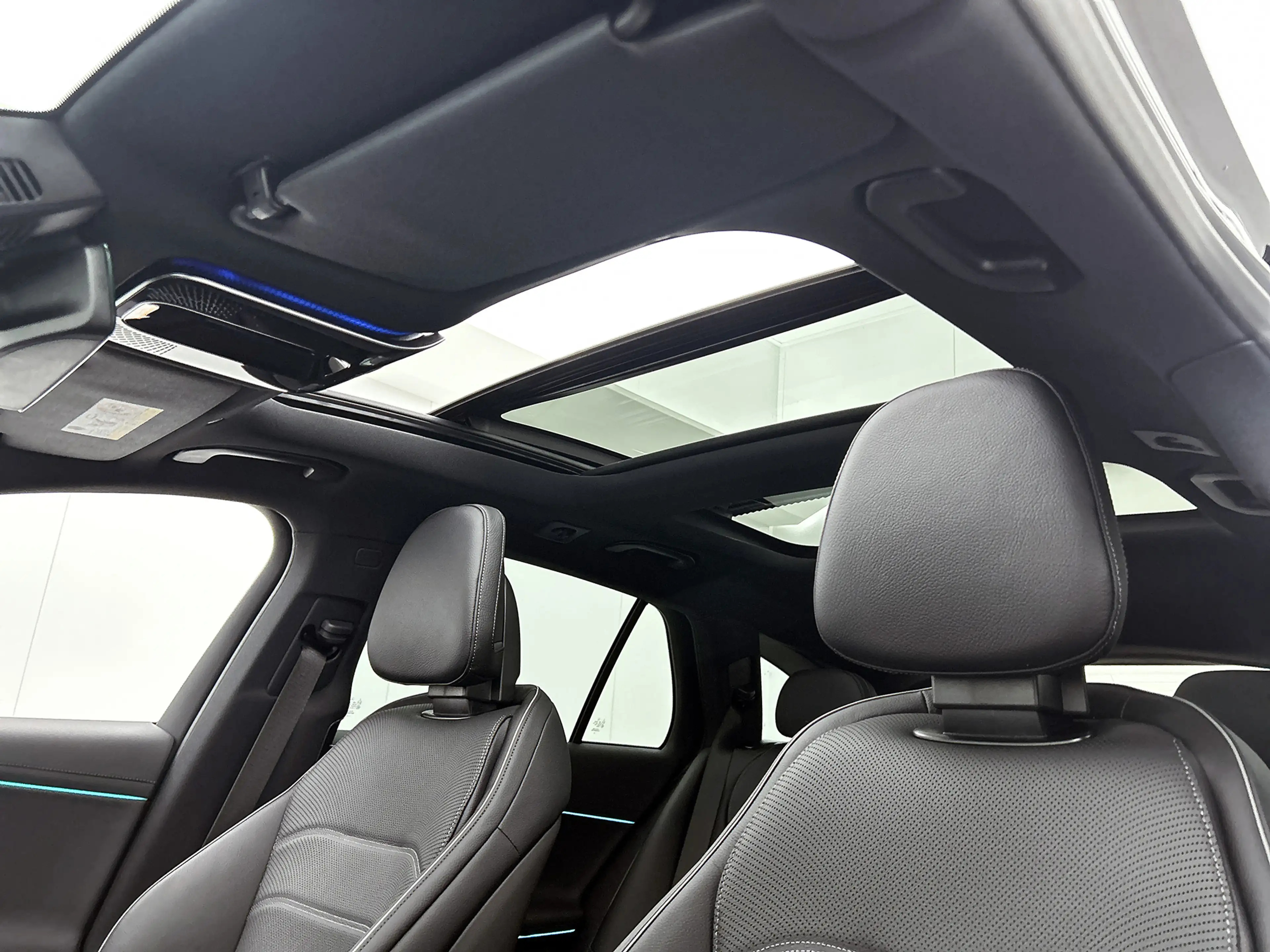 Mercedes-Benz E 300 Estate e Sport Edition | Premium pakket | Nightpak — photo 12