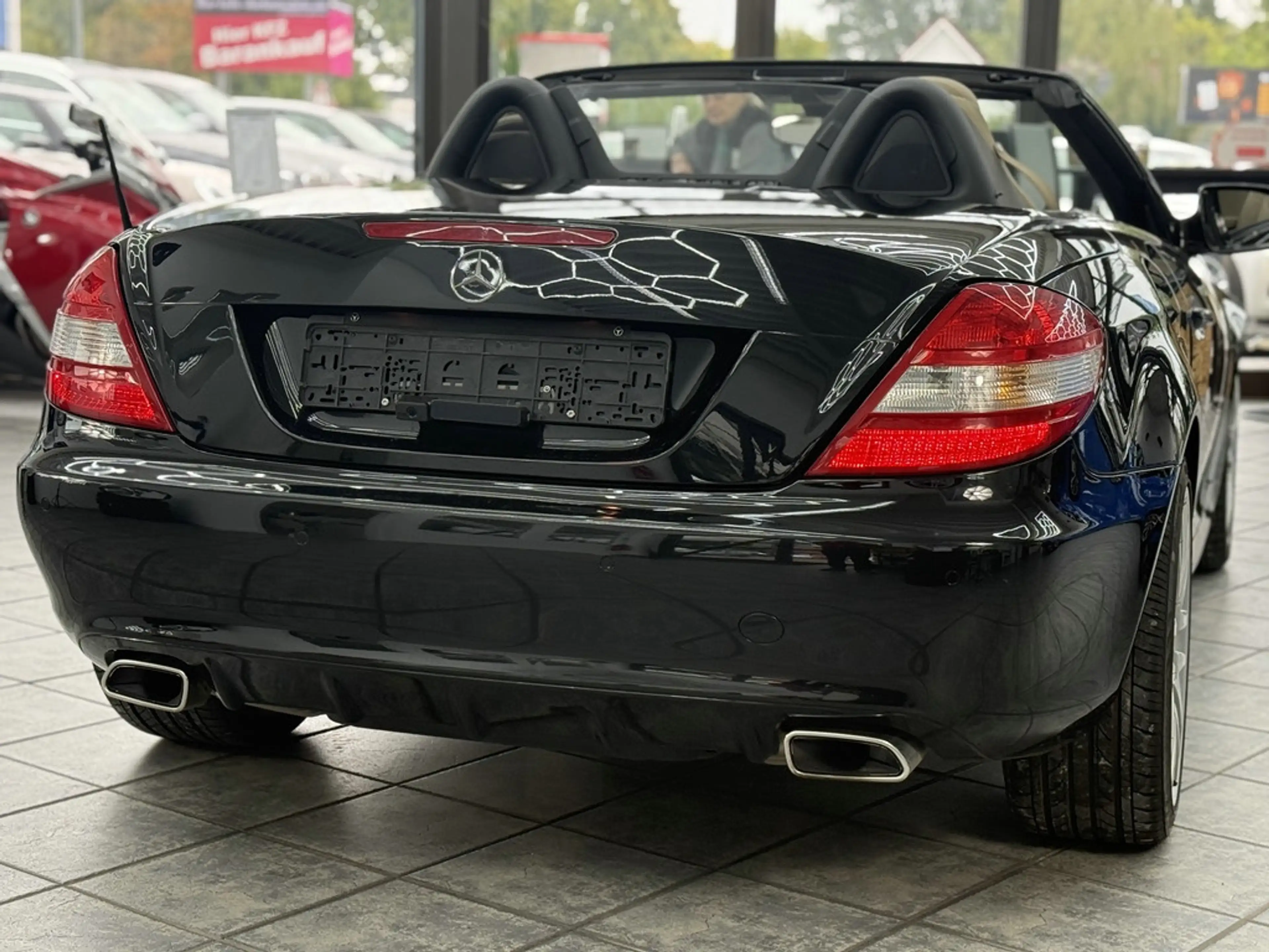 Mercedes-Benz SLK 350 V6, Comand, Leder, 7G, Xenon, Airscarf — photo 12