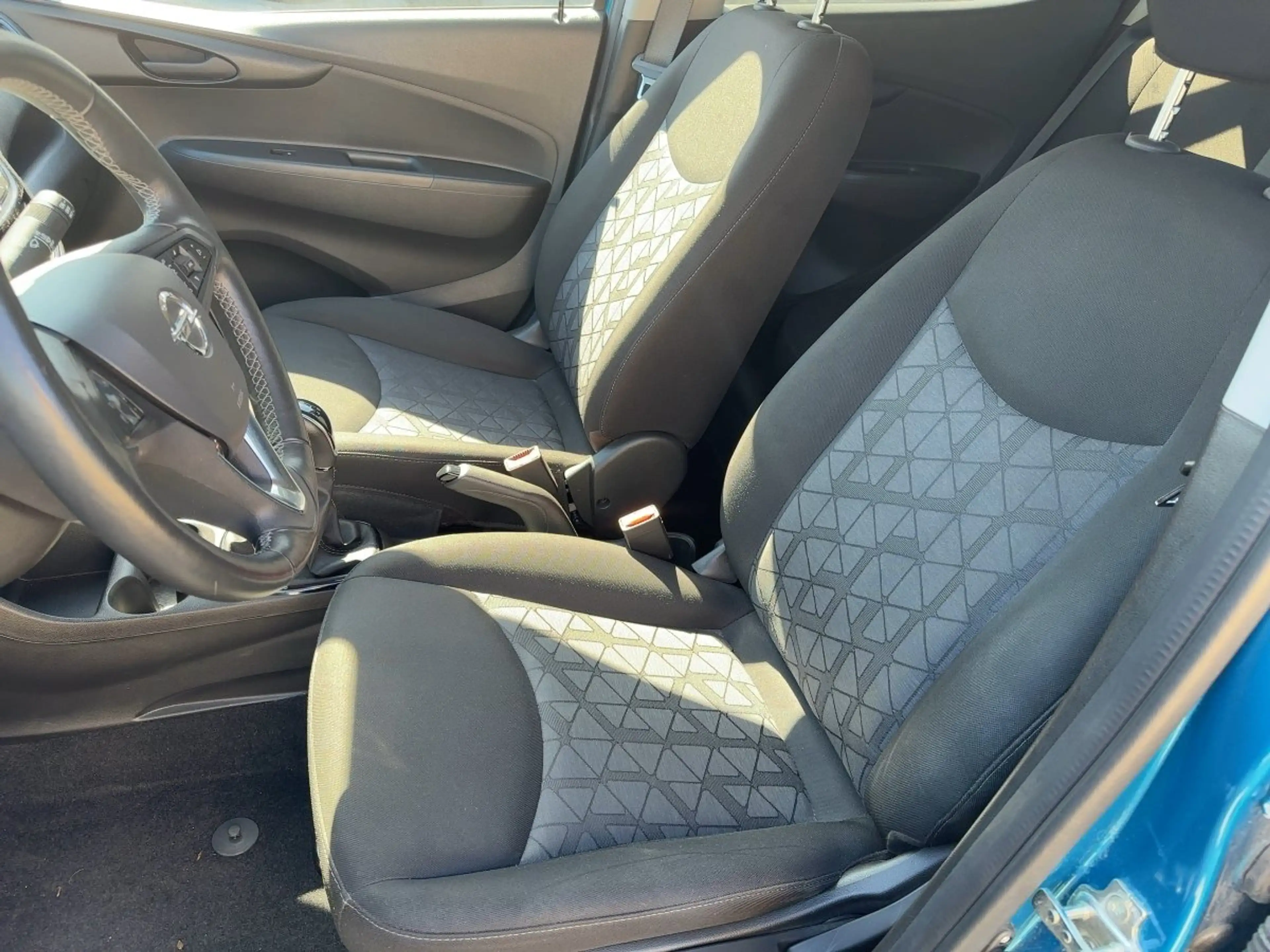 Opel Karl *Sitzhei*+*Allwett.reifen*Temp*Carplay* — photo 9