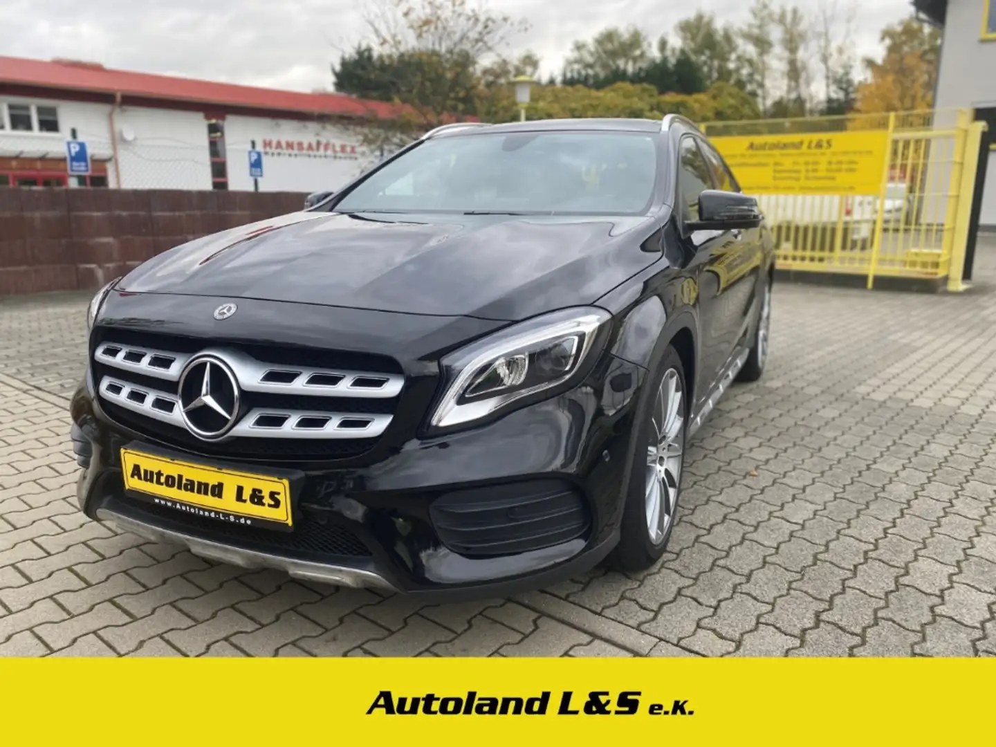 Mercedes-Benz GLA 250 Klasse 4Matic,Pano,LED,SH,PDC,Navi,2.Hand,Alus,WKR Noir - 1