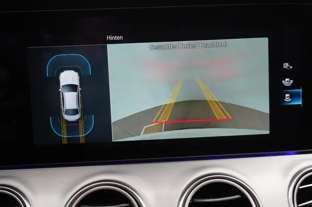 Mercedes-Benz E-Class view 15