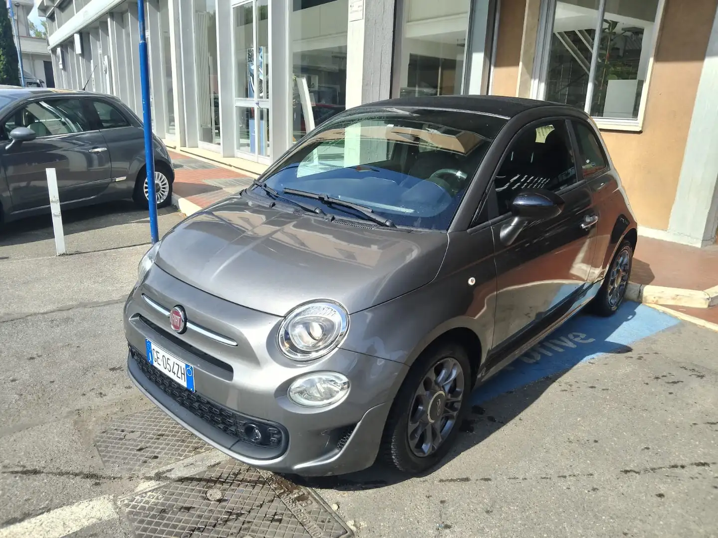 Fiat 500C 1.0 hybrid Connect 70cv Gris - 1