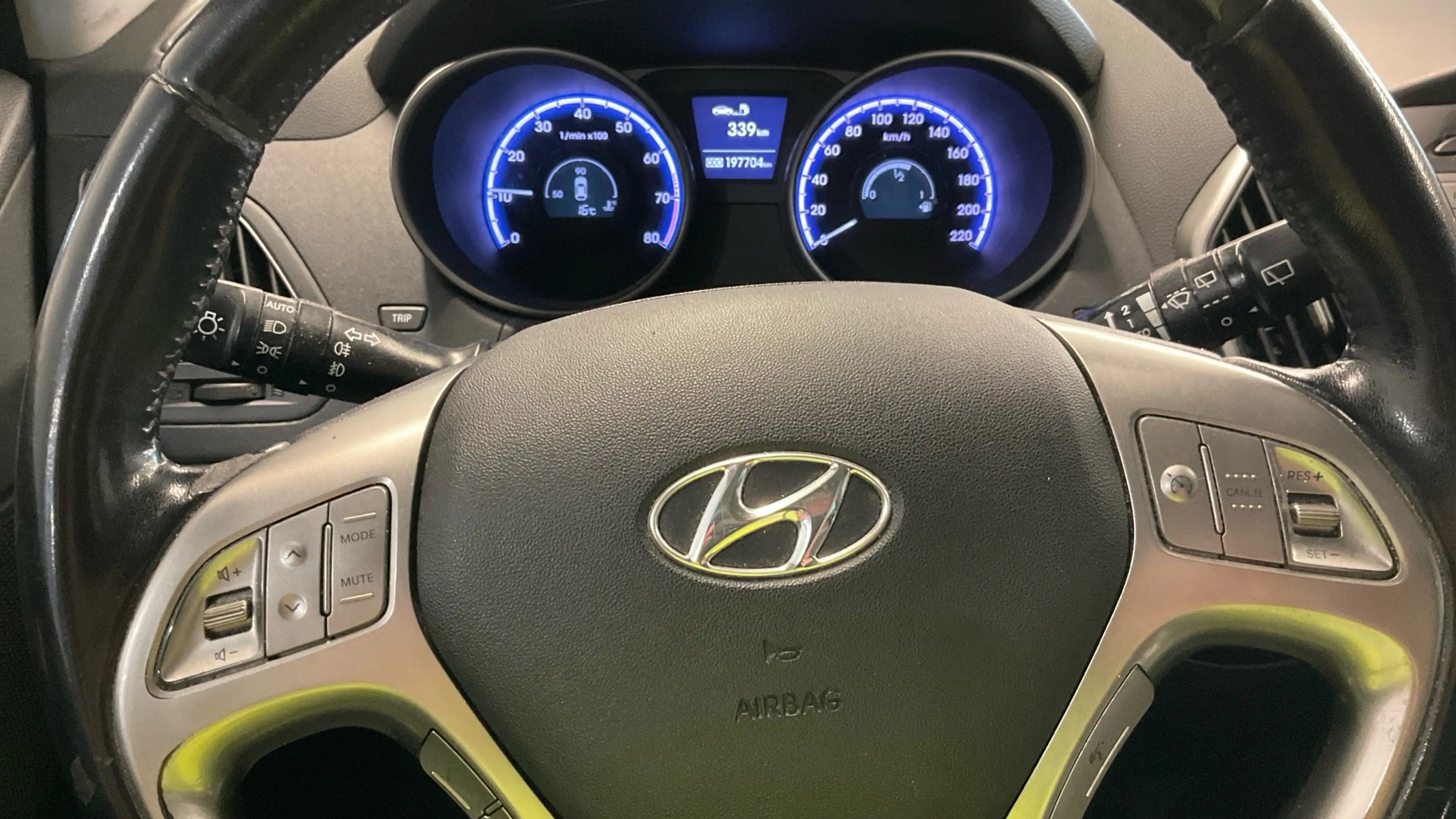 Hyundai iX35 Style 2.0 2WD Sitzheizung, Klimaautomatik, TÜV NEU! — photo 12