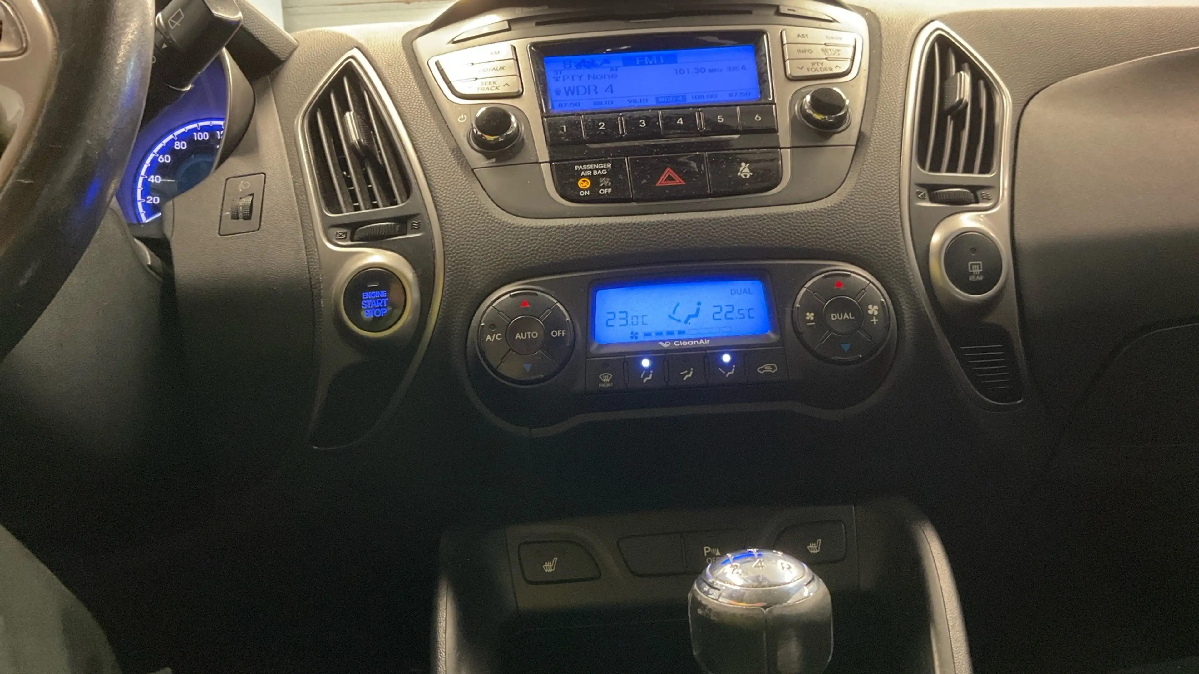 Hyundai iX35 Style 2.0 2WD Sitzheizung, Klimaautomatik, TÜV NEU! — photo 8