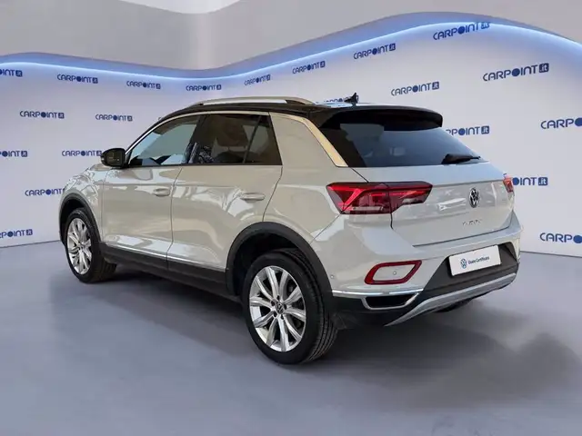 Volkswagen T-Roc view 4