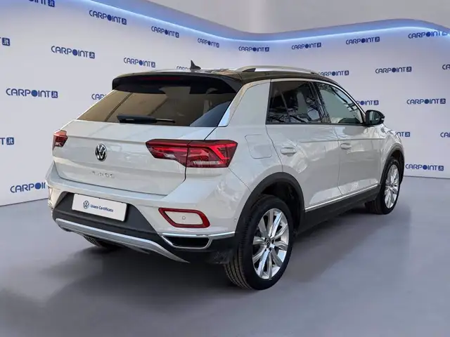 Volkswagen T-Roc view 6