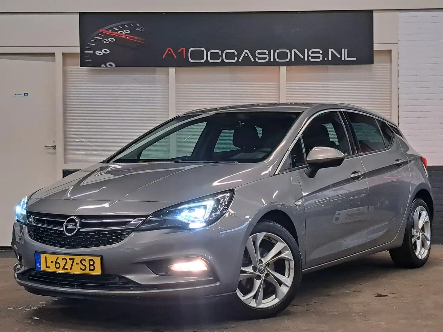 Opel Astra 1.4 Innovation + STOEL-& STUURVERWARMING !! Braun - 2