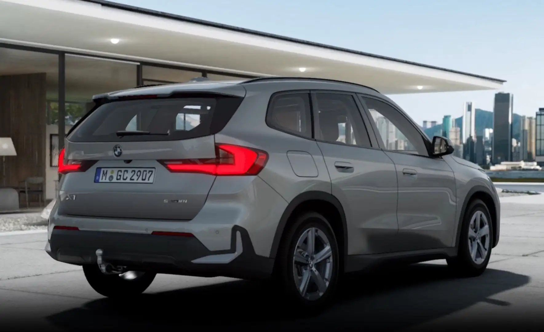 BMW X1 sDrive18i //DrivingAssistant Kamera AHK Grau - 2