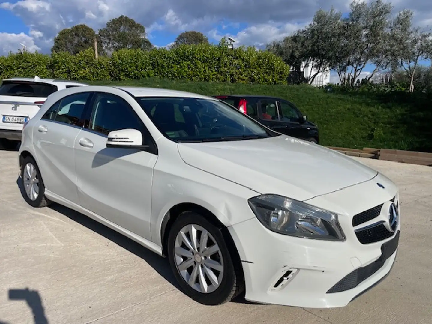 Mercedes-Benz A 160 A 160 d Sport Bianco - 2