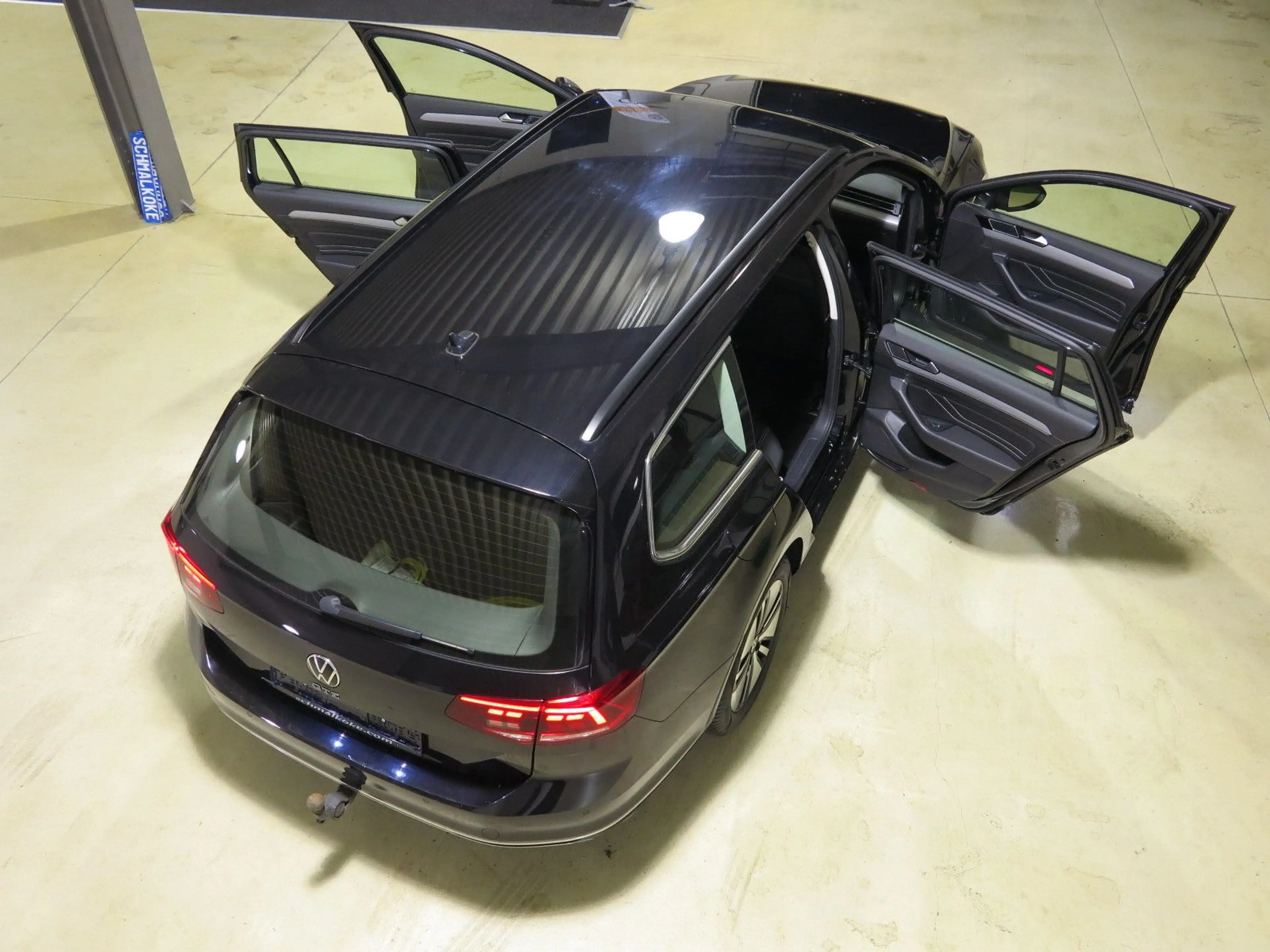 Volkswagen Passat Variant 1.4 TSI Plug-In-Hybrid DSG GTE — photo 15
