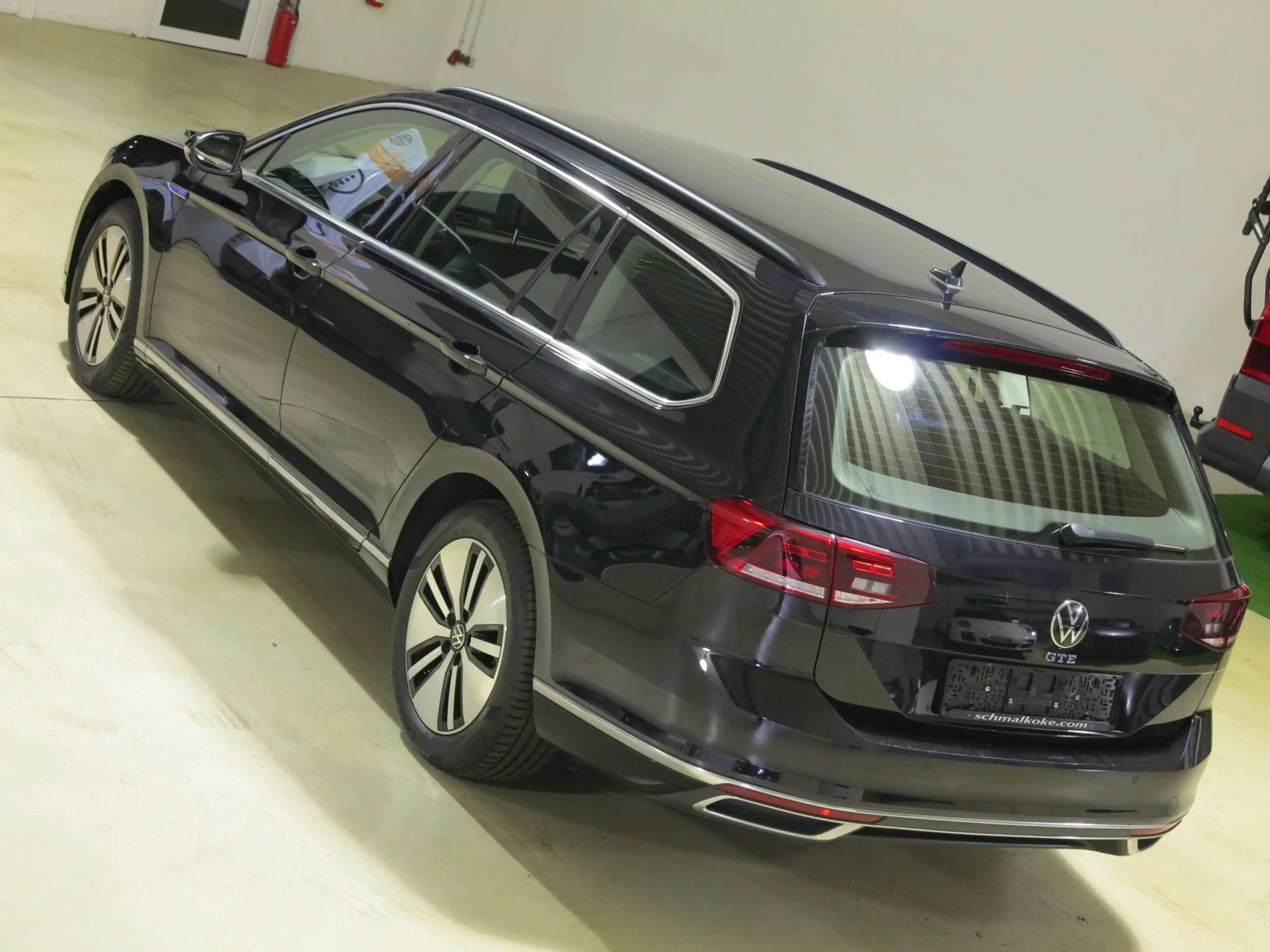 Volkswagen Passat Variant 1.4 TSI Plug-In-Hybrid DSG GTE — photo 10
