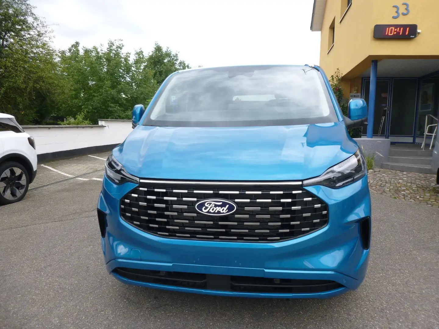 Ford Tourneo Custom L2 Titanium X AHK B&O Matrix-LED Blau - 2