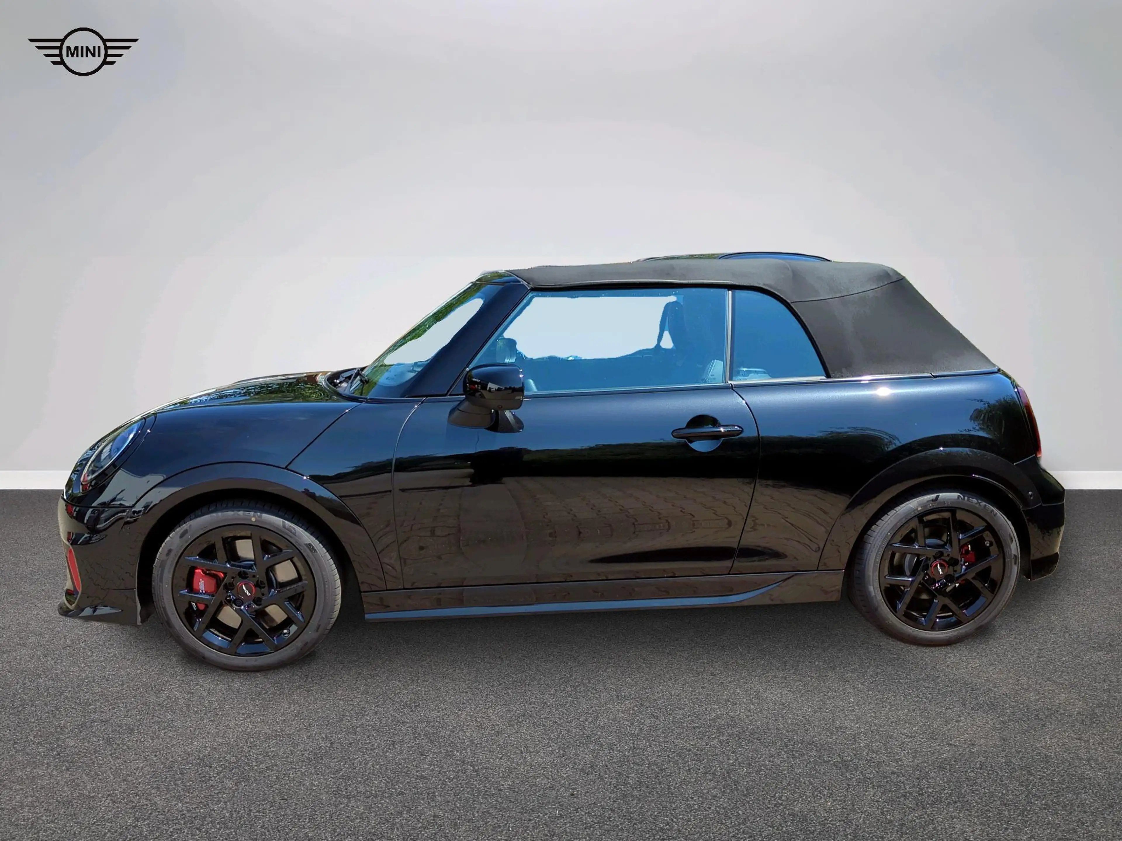 MINI John Cooper Works Cabrio John Cooper Works Trim — photo 3